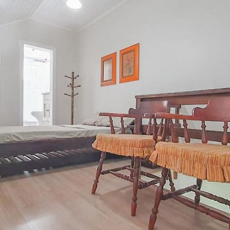 Duplex Floresta Negra - Sua Base Perfeita Em Gramado! Otima Localizacao Lagonegro 500M - 02 Quartos E 02 Banheiros Para Familia Em Condominio Fechad0, Cozinha Completa Com Garagem E Portaria 24H Eksteriør billede