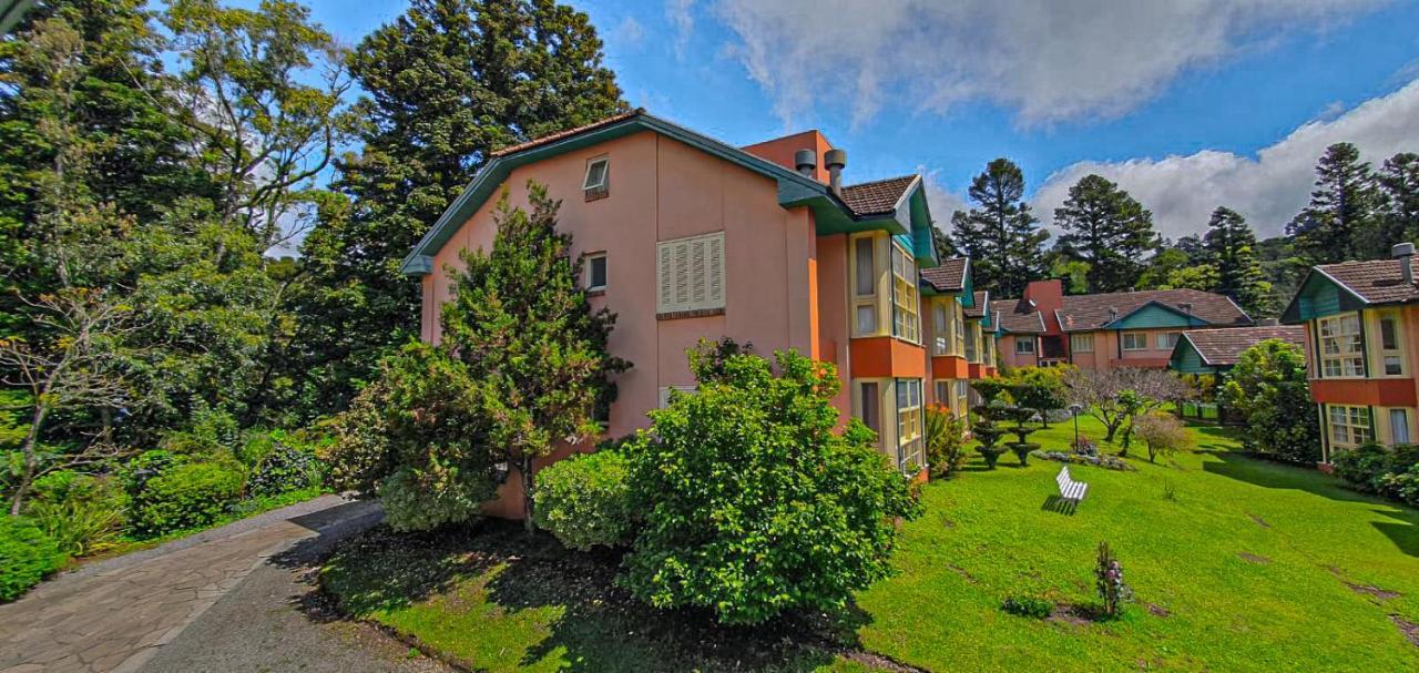 Duplex Floresta Negra - Sua Base Perfeita Em Gramado! Otima Localizacao Lagonegro 500M - 02 Quartos E 02 Banheiros Para Familia Em Condominio Fechad0, Cozinha Completa Com Garagem E Portaria 24H Eksteriør billede